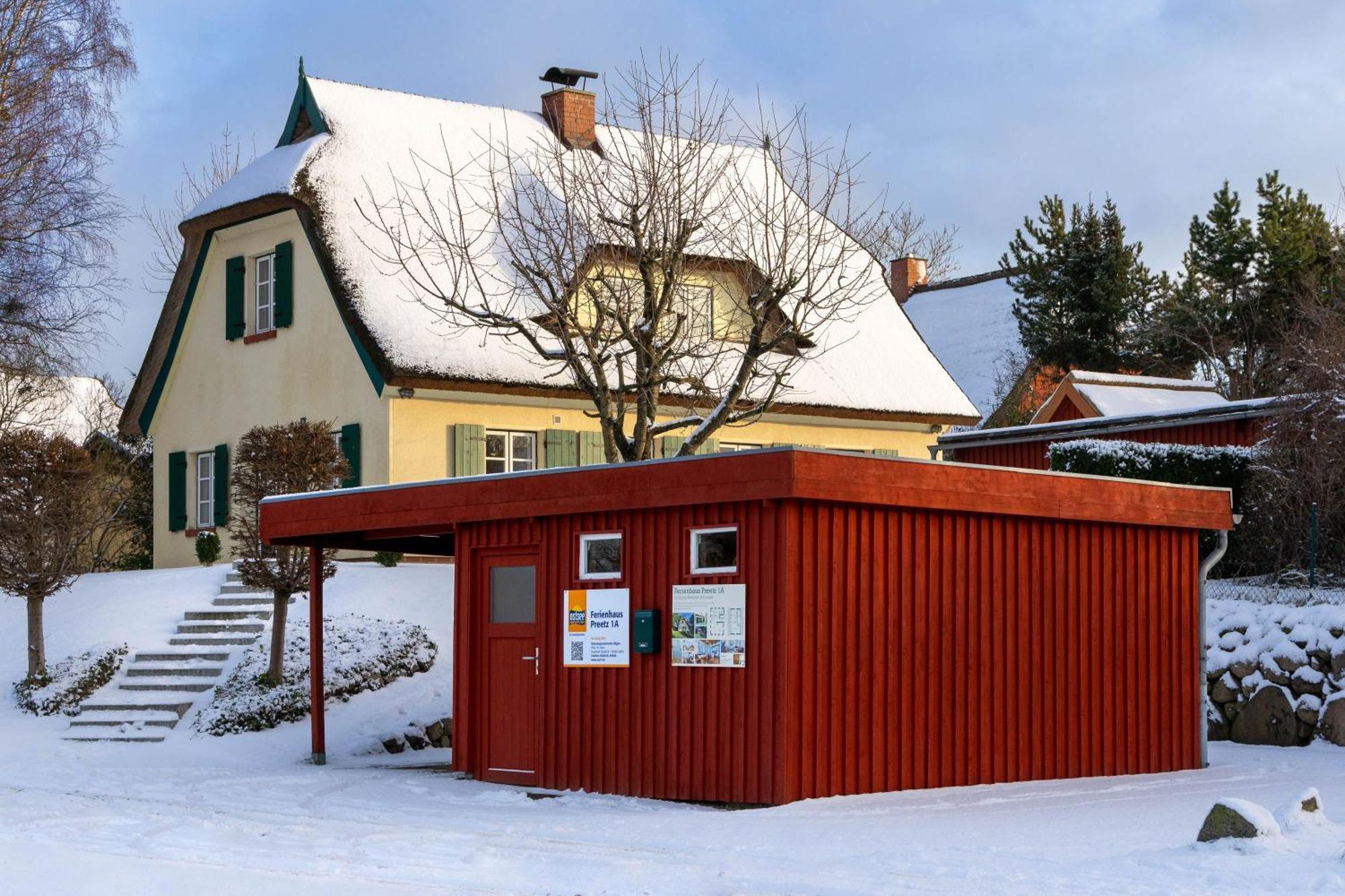 Ferienhaus Preetz 1A - Idylle Unter Reet Burtevitz Екстер'єр фото