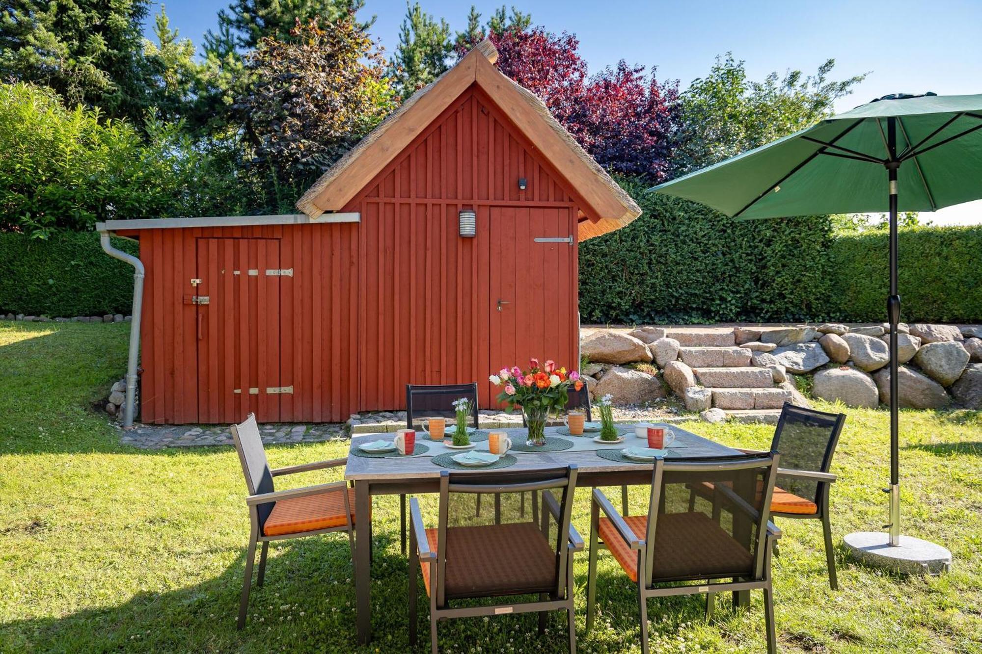 Ferienhaus Preetz 1A - Idylle Unter Reet Burtevitz Екстер'єр фото