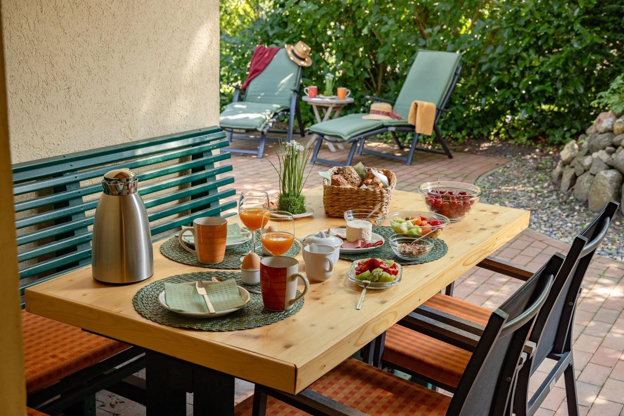 Ferienhaus Preetz 1A - Idylle Unter Reet Burtevitz Екстер'єр фото