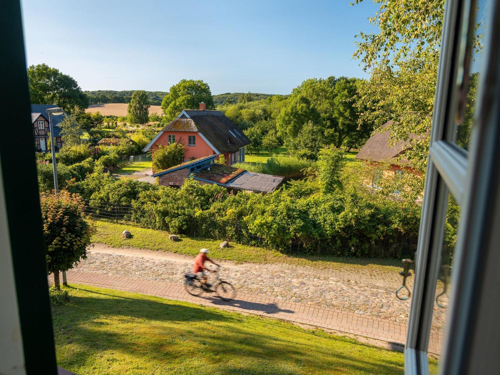 Ferienhaus Preetz 1A - Idylle Unter Reet Burtevitz Екстер'єр фото