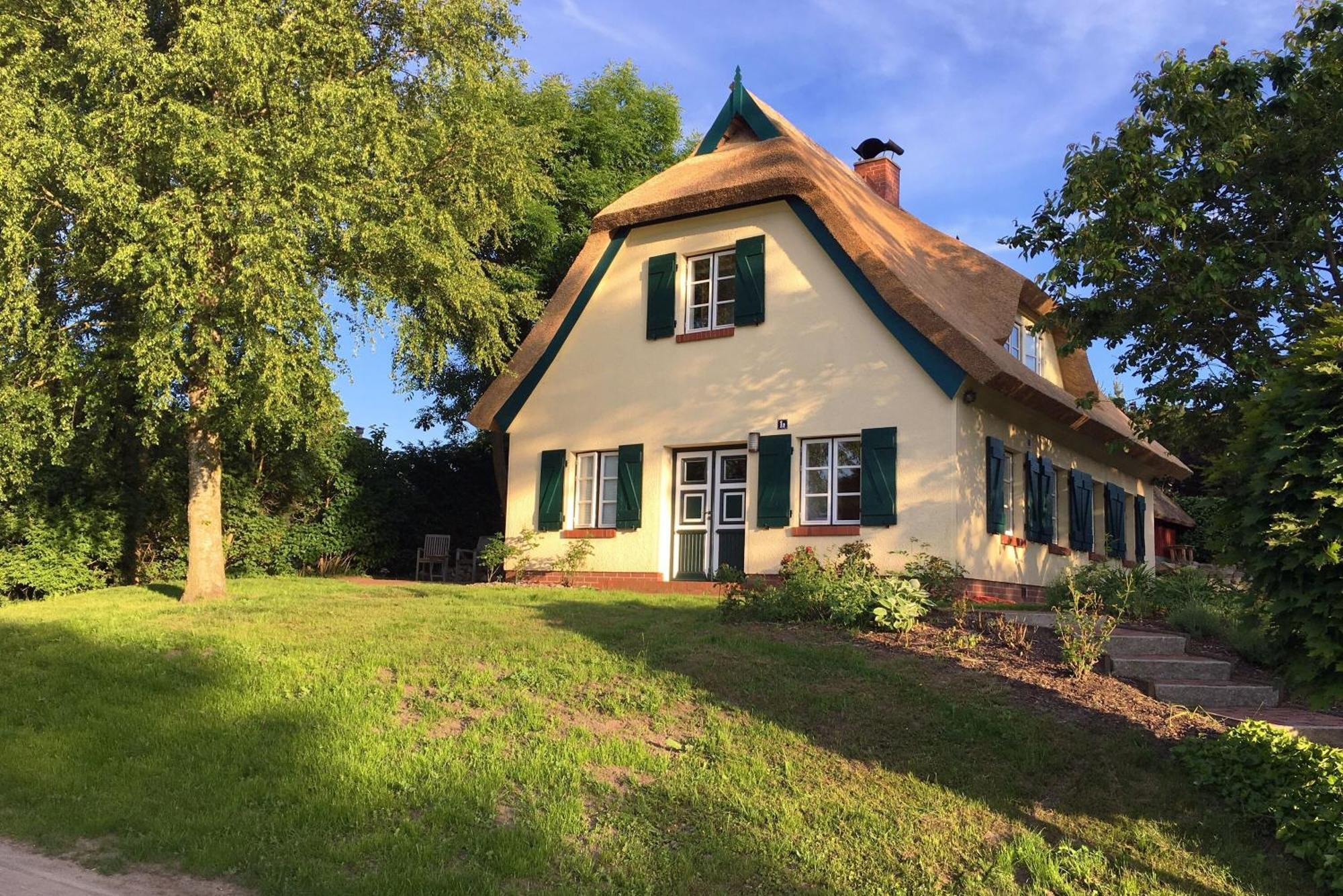 Ferienhaus Preetz 1A - Idylle Unter Reet Burtevitz Екстер'єр фото